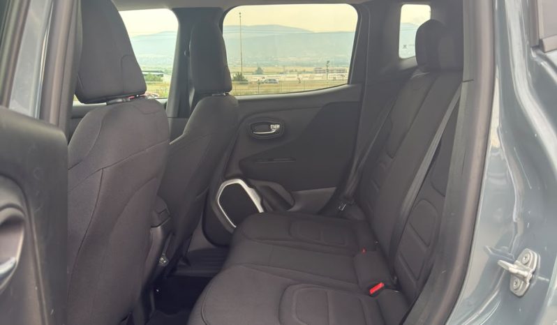 
								2018 Jeep Renegade, Latitude 4X4 full									