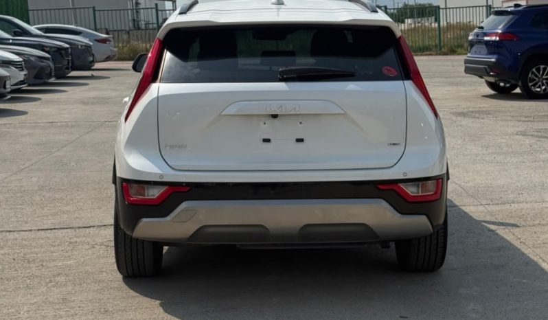 
								KIA Niro full									