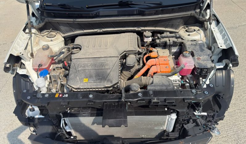 
								KIA Niro full									