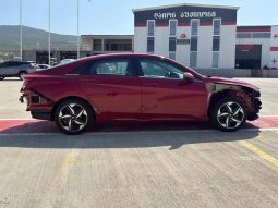 
										Hyundai Elantra full									