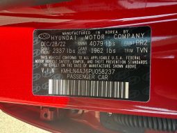 
										Hyundai Elantra full									