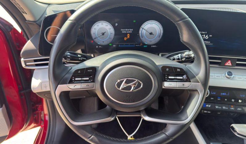 
								Hyundai Elantra full									