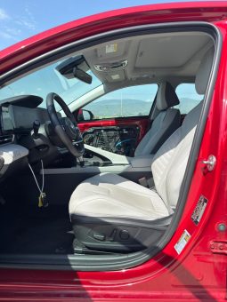 
										Hyundai Elantra full									