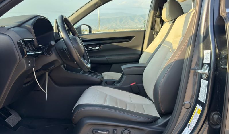 
								Honda CR-V full									