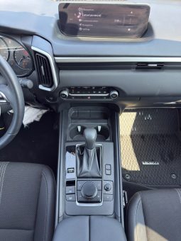 
										Mazda CX-50 full									