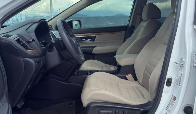 
								Honda CR-V full									