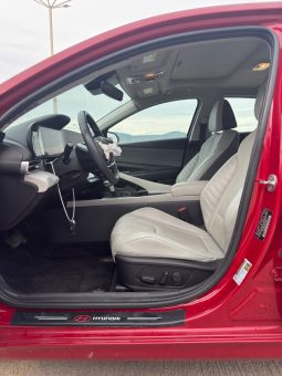 
										Hyundai Elantra full									
