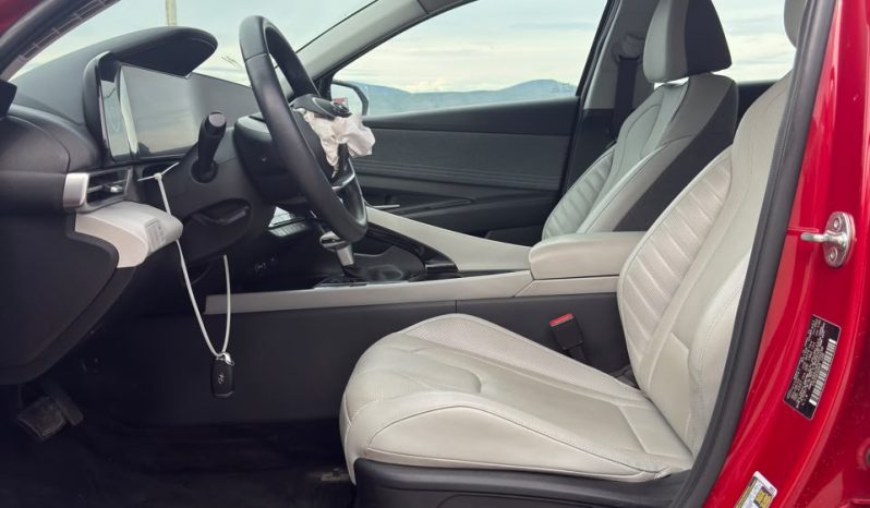 
								Hyundai Elantra full									