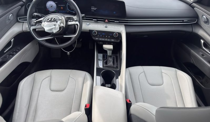 
								Hyundai Elantra full									