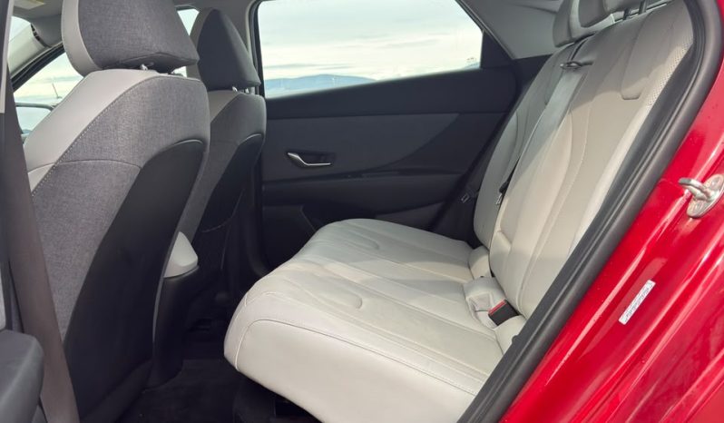 
								Hyundai Elantra full									