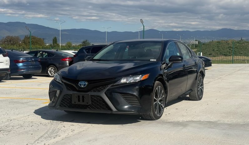 
								Toyota Camry full									