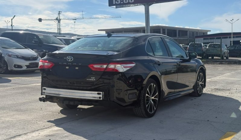 
								Toyota Camry full									