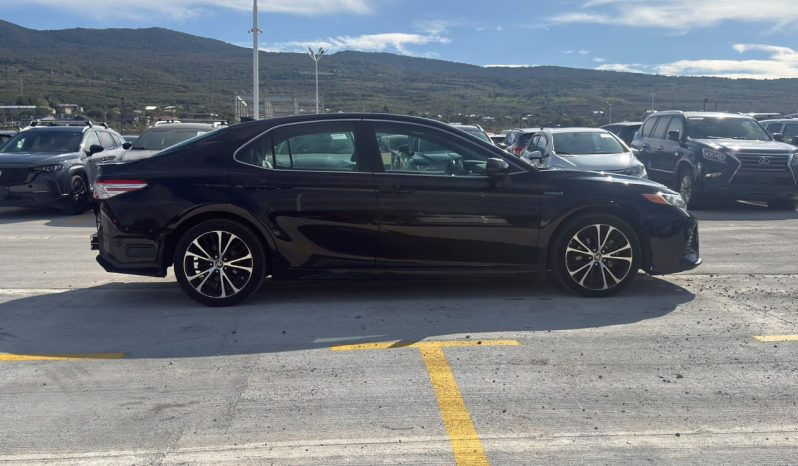 
								Toyota Camry full									