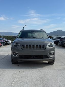 
										Jeep Cherokee full									