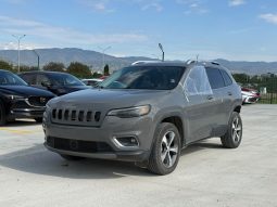 
										Jeep Cherokee full									