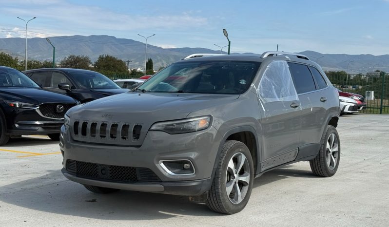 
								Jeep Cherokee full									