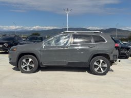 
										Jeep Cherokee full									