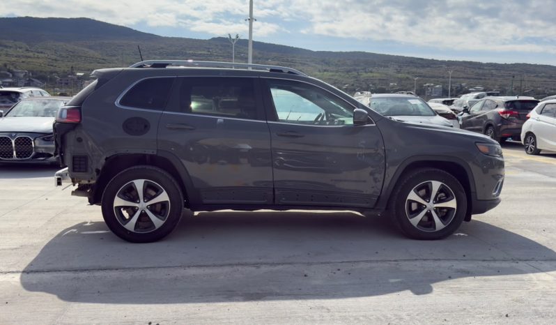 
								Jeep Cherokee full									