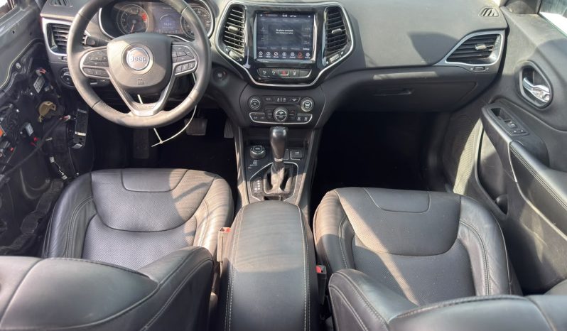 
								Jeep Cherokee full									