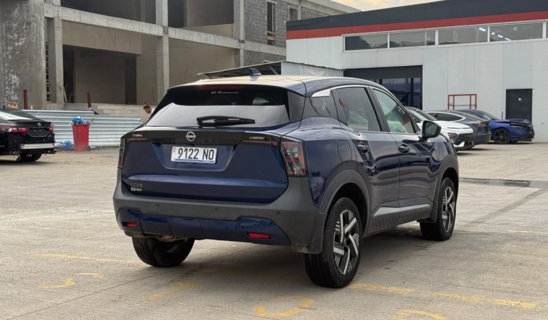 
								Nissan Kicks full									