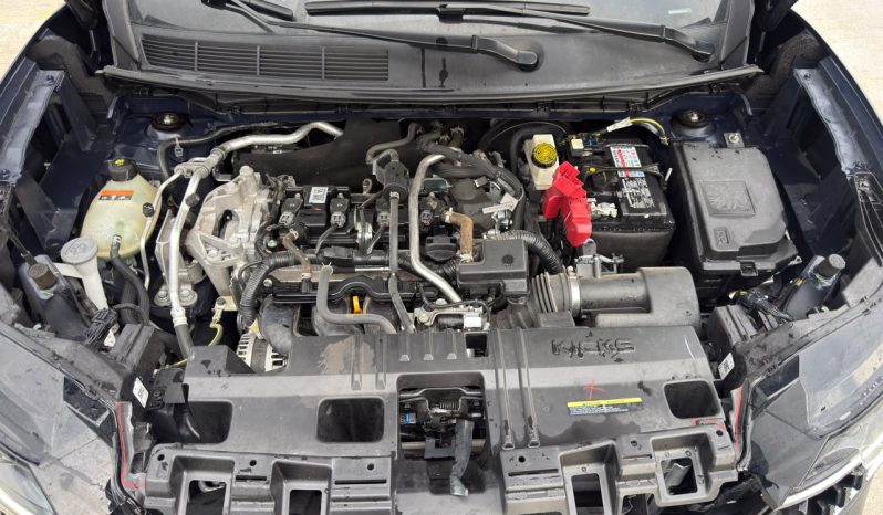
								Nissan Kicks full									