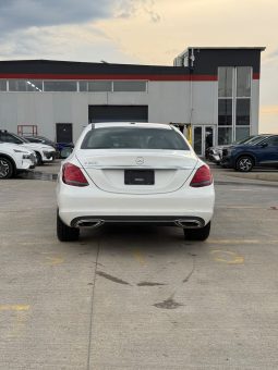 
										Mercedes-Benz C-Class full									