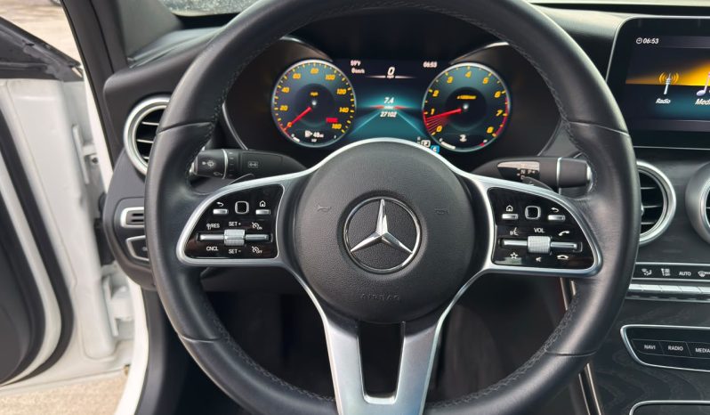 
								Mercedes-Benz C-Class full									