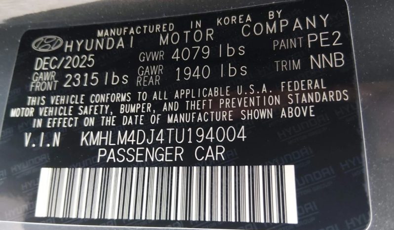 
								Hyundai Elantra full									
