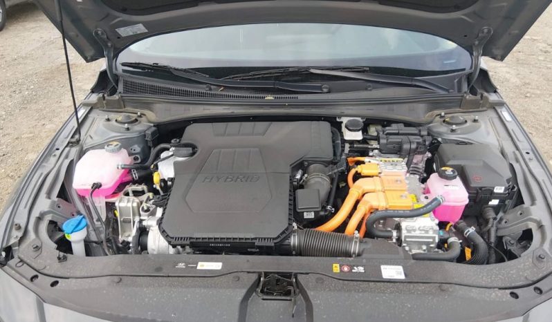 
								Hyundai Elantra full									