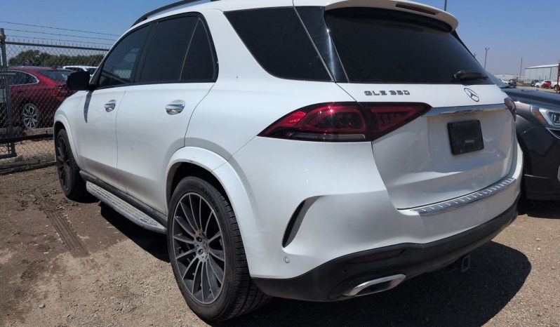 
								Mercedes-Benz GLE 350 4MATIC full									