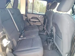 
										Jeep Wrangler full									