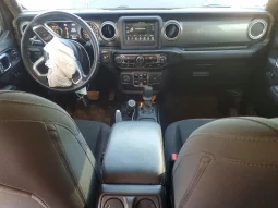 
										Jeep Wrangler full									