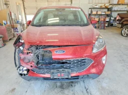 
										Ford Escape full									