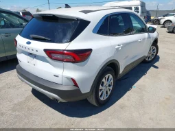 
										Ford Escape full									