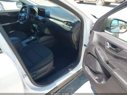 
										Ford Escape full									