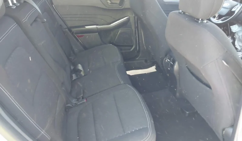 
								Ford Escape full									