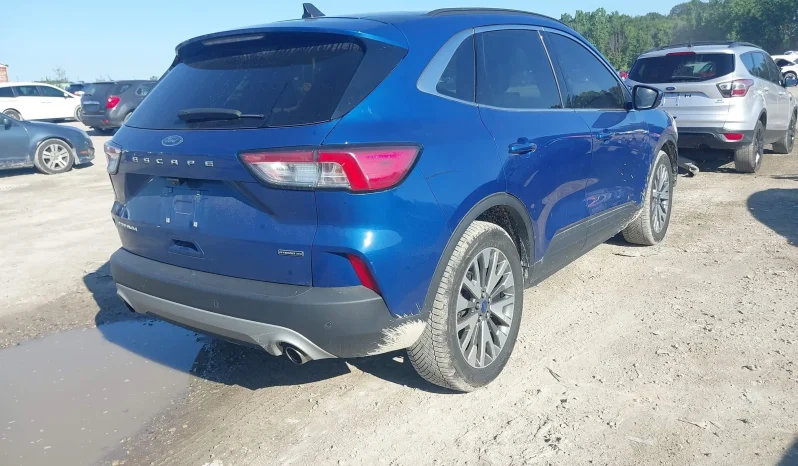
								Ford Escape full									