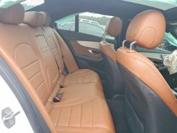 
										Mercedes-Benz C 300 full									