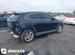 
										2021 Mercedes-Benz GLA 250 full									