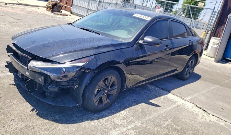 
								Hyundai Elantra full									