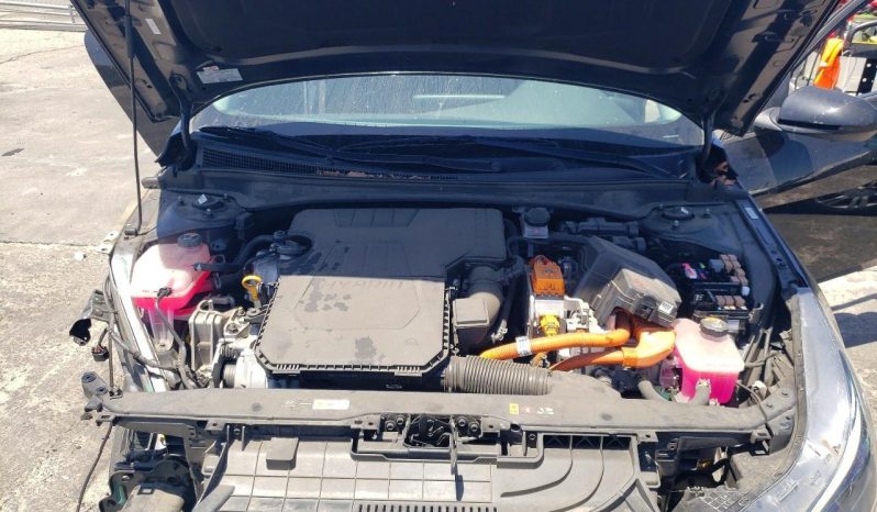 
								Hyundai Elantra full									