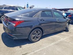 
										Hyundai Elantra full									