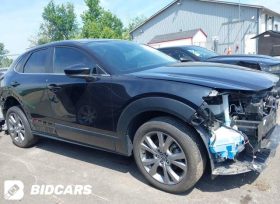 2022 Mazda CX-30, Select