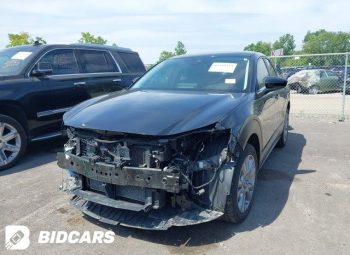 2022 Mazda CX-30, Select