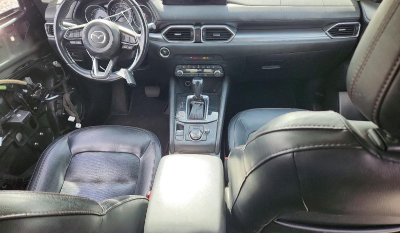 
								Mazda CX-5 full									