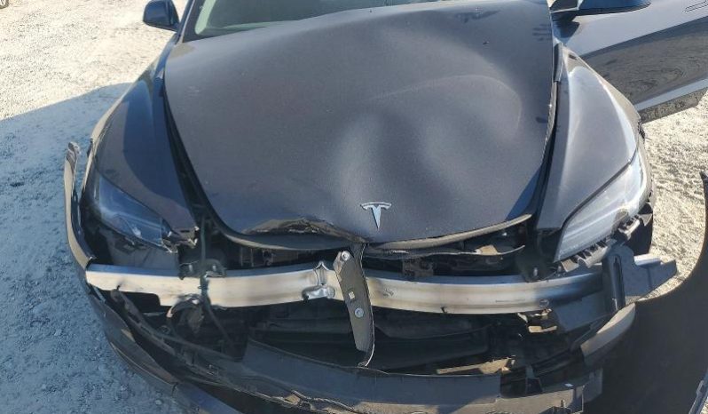 
								2025 Tesla MODEL 3 full									