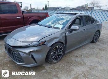 2025 Toyota Camry, Xle