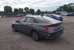 
										Hyundai Elantra full									