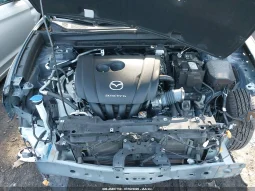 
										Mazda CX-30 full									