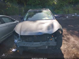 
										Mazda CX-30 full									